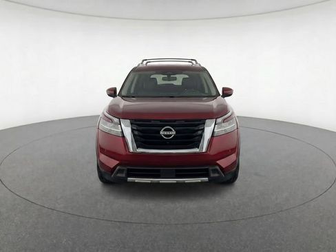 Used 2023 Nissan Pathfinder Platinum w/ Cargo Package AWD/4WD image 5