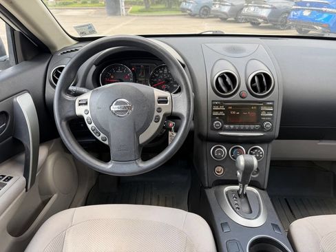 Used 2015 Nissan Rogue S w/ Convenience Package FWD image 10