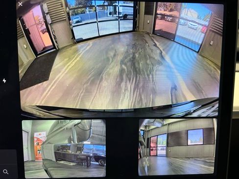 Used 2018 Tesla Model 3 Long Range AWD/4WD image 18