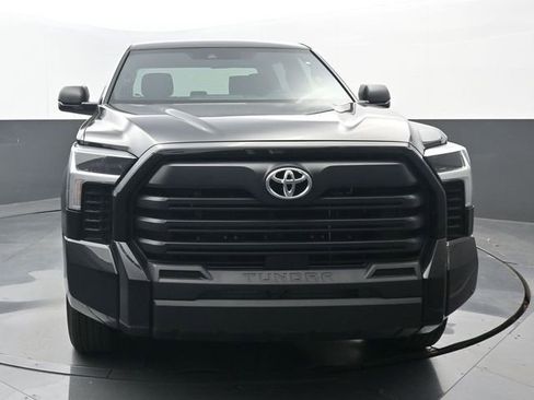 Used 2025 Toyota Tundra SR w/ SR Tow Package image 5