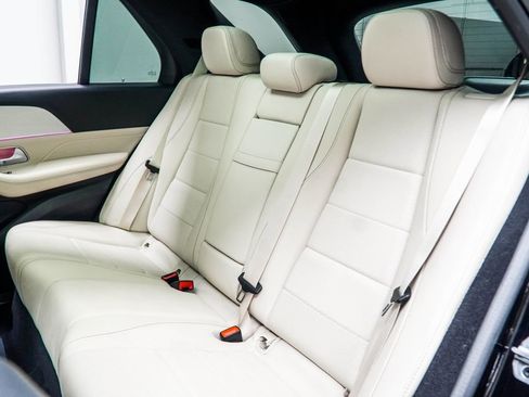 Used 2025 Mercedes-Benz GLE 350 4MATIC image 43
