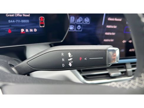 Certified 2025 Chevrolet Equinox EV LT FWD image 21