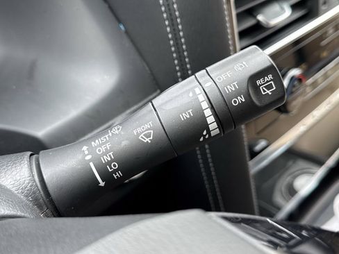 Used 2024 Nissan Armada SV w/ Cargo Package image 15