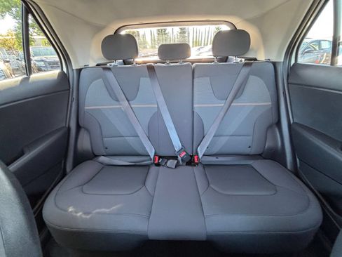 Used 2026 Kia Niro LX FWD image 36