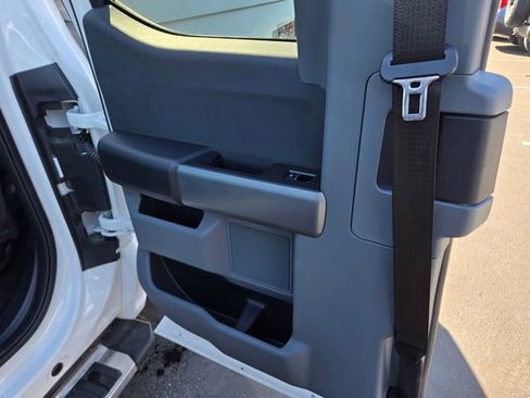 Used 2024 Ford F150 XLT w/ FX4 Off-Road Package image 32