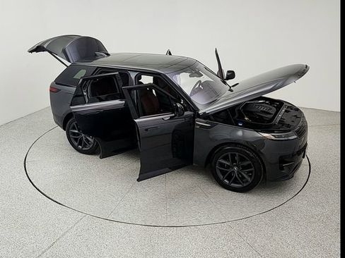 Certified 2023 Land Rover Range Rover Sport SE Dynamic image 41