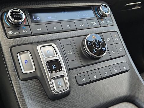 Used 2023 Hyundai Palisade Limited image 24