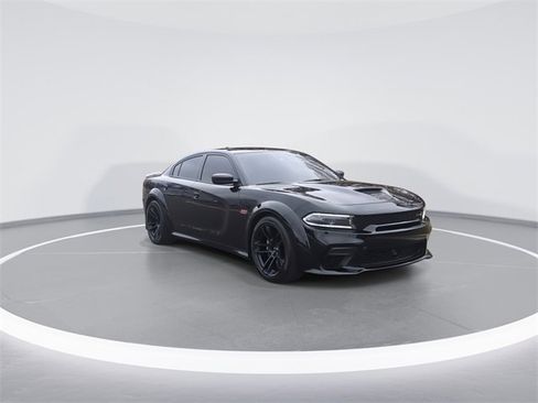 Used 2023 Dodge Charger Scat Pack image 2