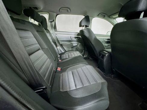 Used 2018 Honda CR-V LX image 32