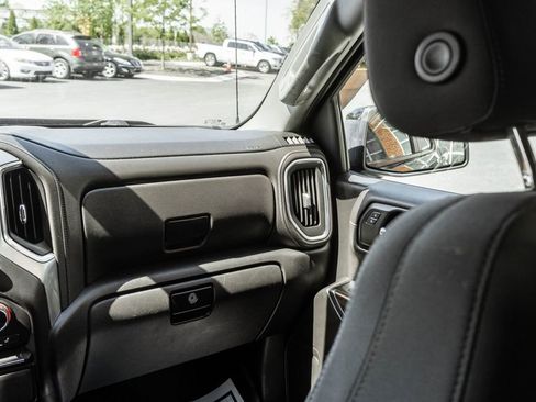 Used 2022 Chevrolet Silverado 1500 LT Trail Boss w/ Bed Protection Package AWD/4WD image 13