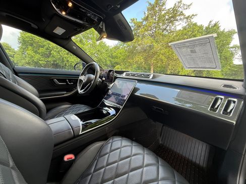 Used 2023 Mercedes-Benz S 580 4MATIC Sedan image 30