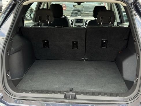 Used 2019 Chevrolet Equinox LS FWD image 32