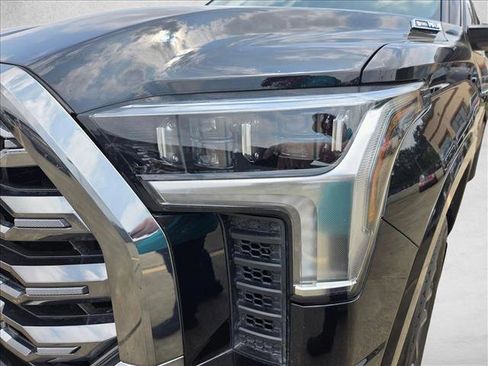Used 2025 Toyota Tundra Platinum AWD/4WD image 10
