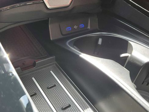 Used 2024 Mercedes-Benz S 63 AMG S image 32