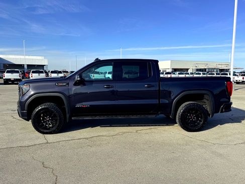 Used 2023 GMC Sierra 1500 AT4X image 10