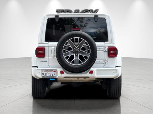 Used 2024 Jeep Wrangler High Altitude AWD/4WD image 5