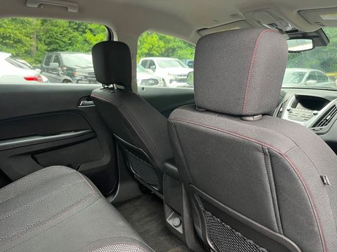 Used 2017 Chevrolet Equinox LS FWD image 28