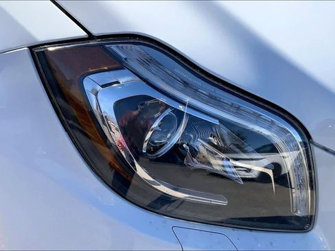 Used 2014 Mercedes-Benz GL 450 4MATIC image 26