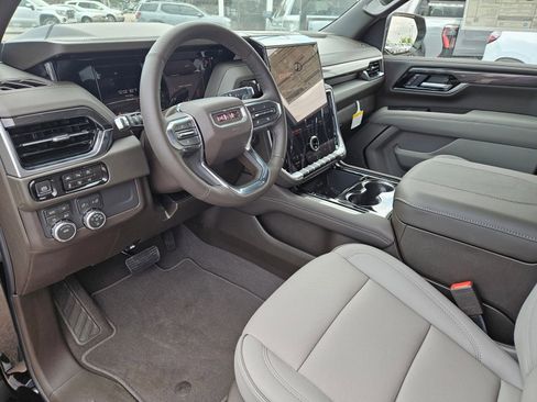 New 2026 GMC Yukon Elevation AWD/4WD image 10