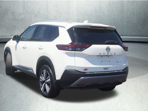 Used 2023 Nissan Rogue SL w/ SL Premium Package AWD/4WD image 13