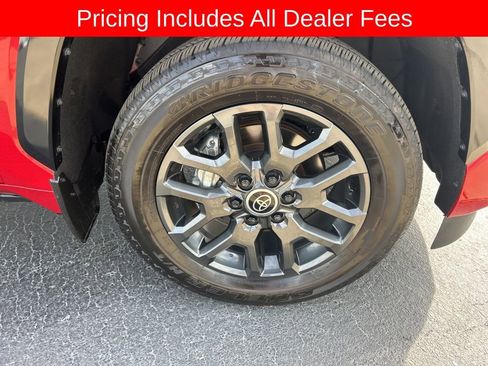 Used 2024 Toyota Sequoia Platinum AWD/4WD image 28