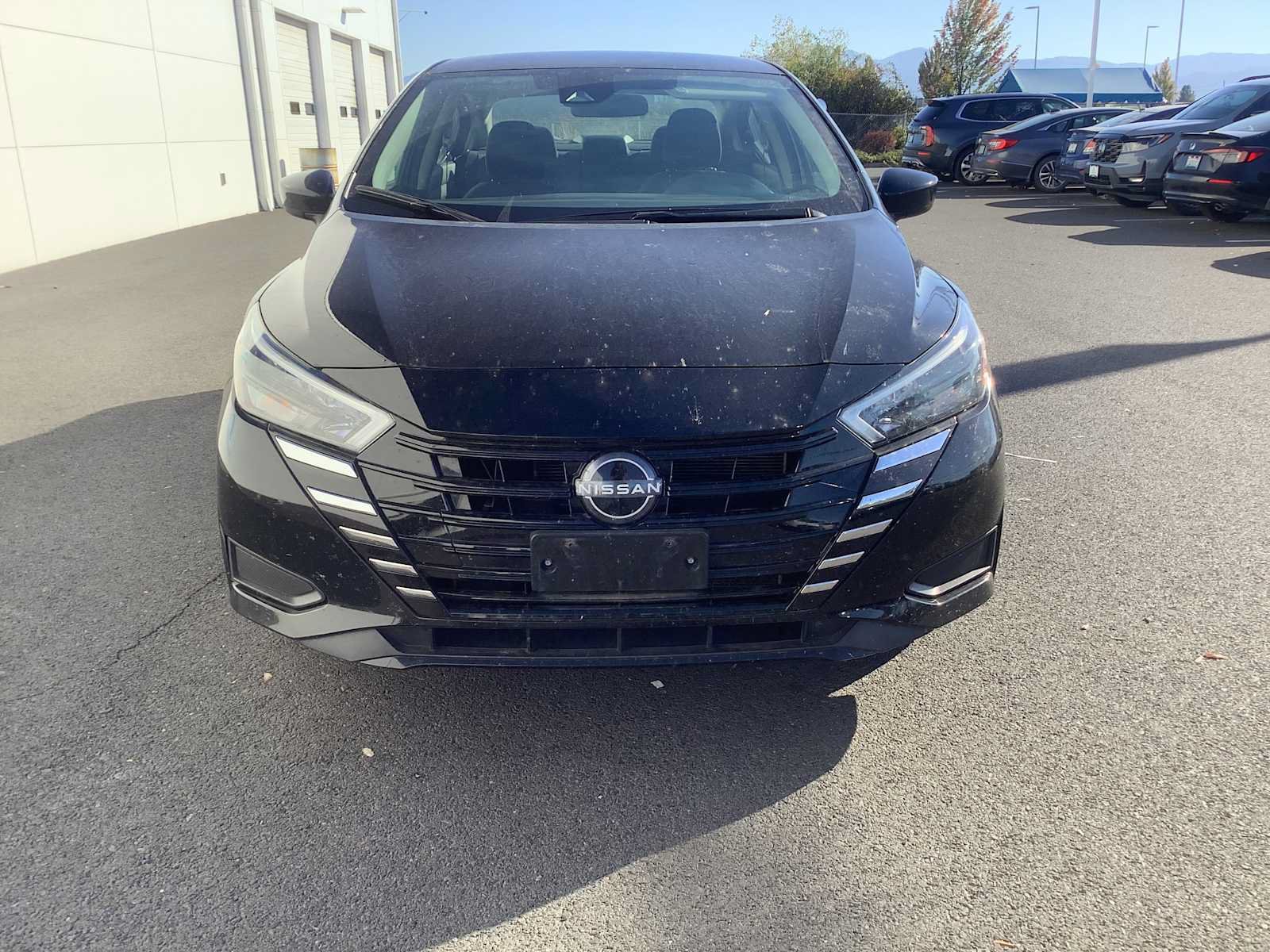 Used 2025 Nissan Versa SV FWD image 9