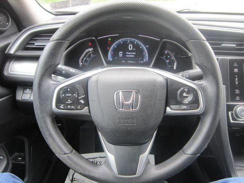 Used 2017 Honda Civic EX image 10