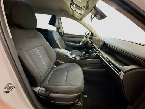 Used 2025 Hyundai Tucson SEL image 32