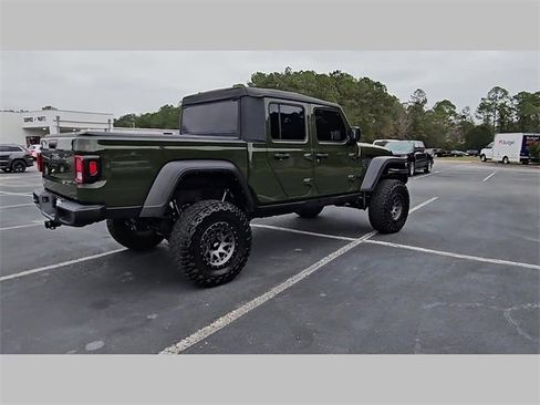 Used 2023 Jeep Gladiator Sport image 33