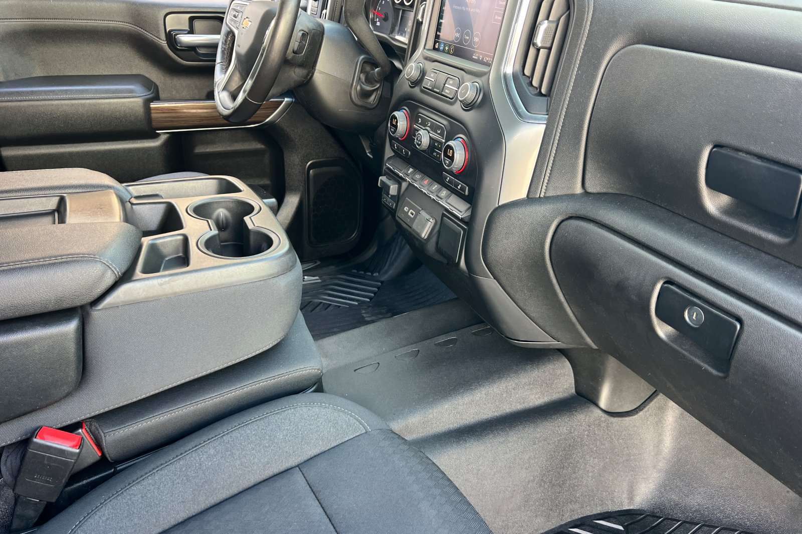 Used 2022 Chevrolet Silverado 2500 LT w/ Convenience Package AWD/4WD image 20