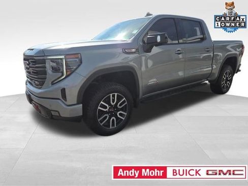Used 2024 GMC Sierra 1500 AT4 w/ Technology Package AWD/4WD image 9