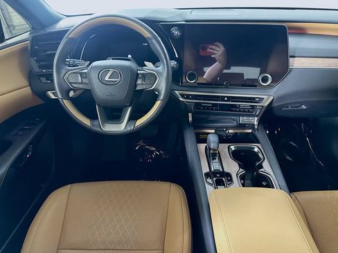 Used 2024 Lexus RX 350 Premium Plus w/ Convenience Package FWD image 17
