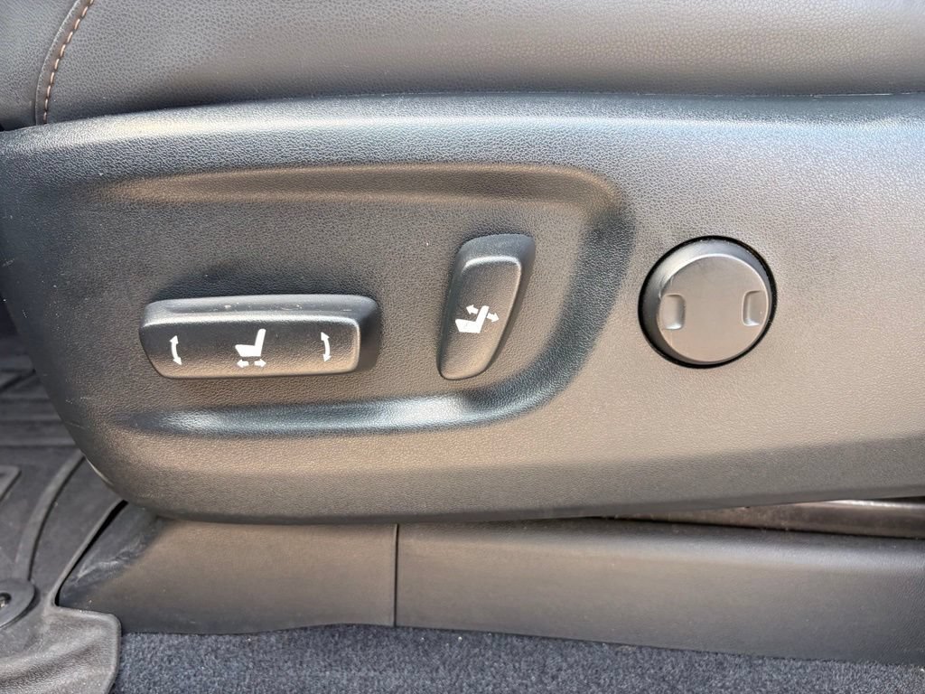 Used 2023 Lexus GX 460 Premium w/ Premium Plus Package AWD/4WD image 11