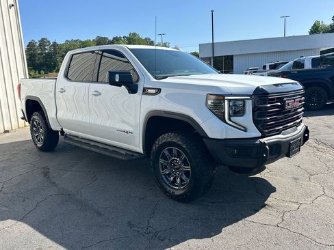 Used 2025 GMC Sierra 1500 AT4X AWD/4WD image 4