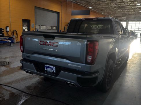 Used 2025 GMC Sierra 1500 Elevation image 5