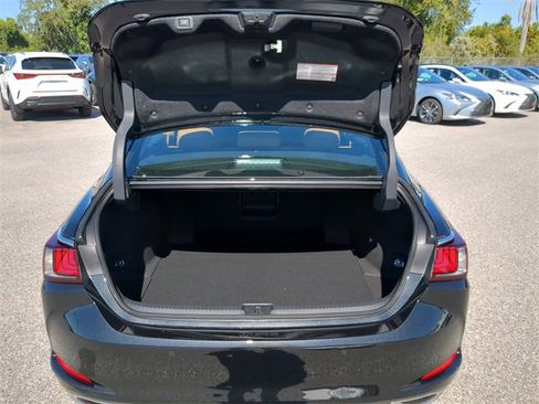 New 2025 Lexus ES 350 w/ Premium Package image 11