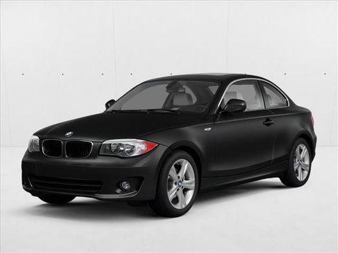 Used 2013 BMW 128i Coupe image 1