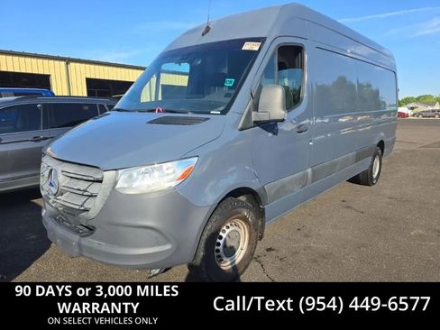 Used 2019 Mercedes-Benz Sprinter 170 image 1