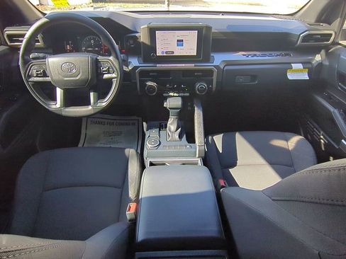 Used 2025 Toyota Tacoma SR5 image 14