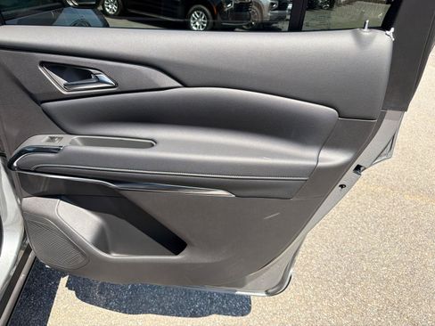 New 2026 Chevrolet Traverse LT FWD image 16