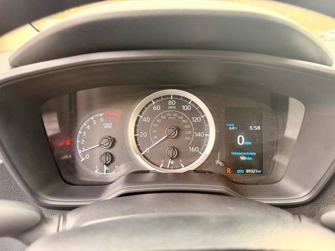 Used 2020 Toyota Corolla LE FWD image 19