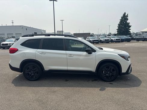 Certified 2024 Subaru Ascent Onyx Edition Limited AWD/4WD image 2