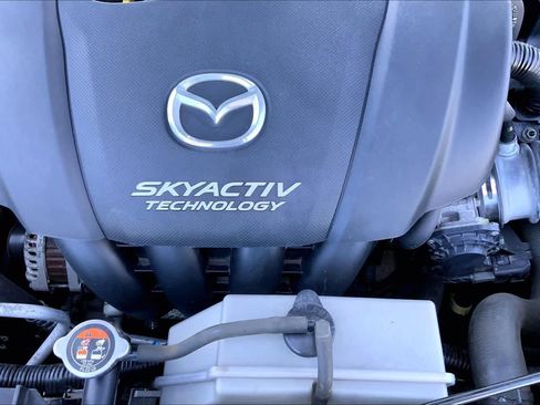 Used 2018 MAZDA MAZDA3 Touring FWD image 30
