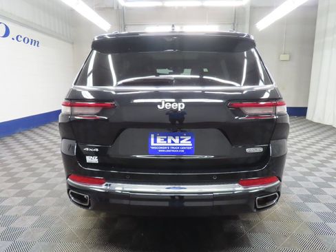Used 2024 Jeep Grand Cherokee L Overland w/ Luxury Tech Group IV AWD/4WD image 41