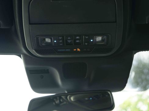 Used 2025 Ford Expedition King Ranch AWD/4WD image 35