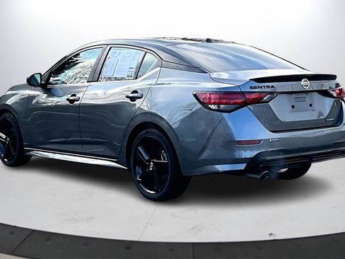 Used 2023 Nissan Sentra SR w/ Midnight Edition Package image 7