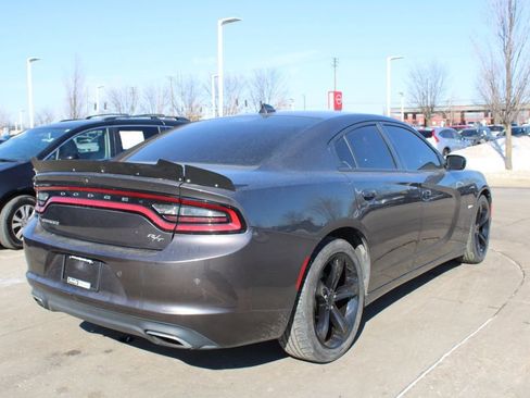 Used 2018 Dodge Charger R/T image 7