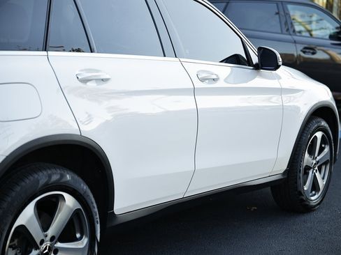 Used 2022 Mercedes-Benz GLC 300 4MATIC image 8