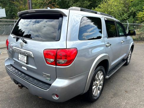 Used 2014 Toyota Sequoia Limited image 5