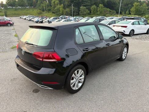 Used 2019 Volkswagen Golf SE FWD image 9